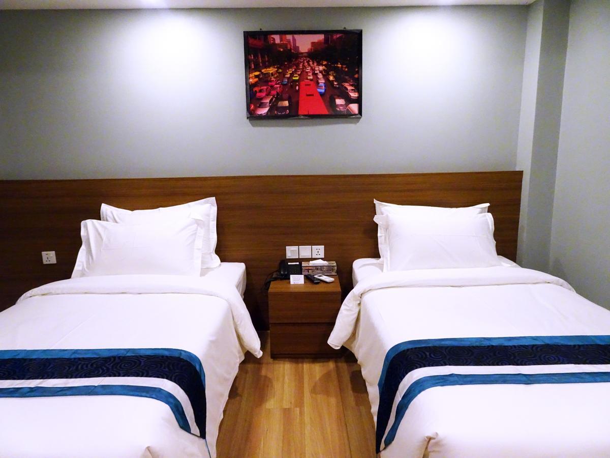 Hotel Azure Yangon Luaran gambar