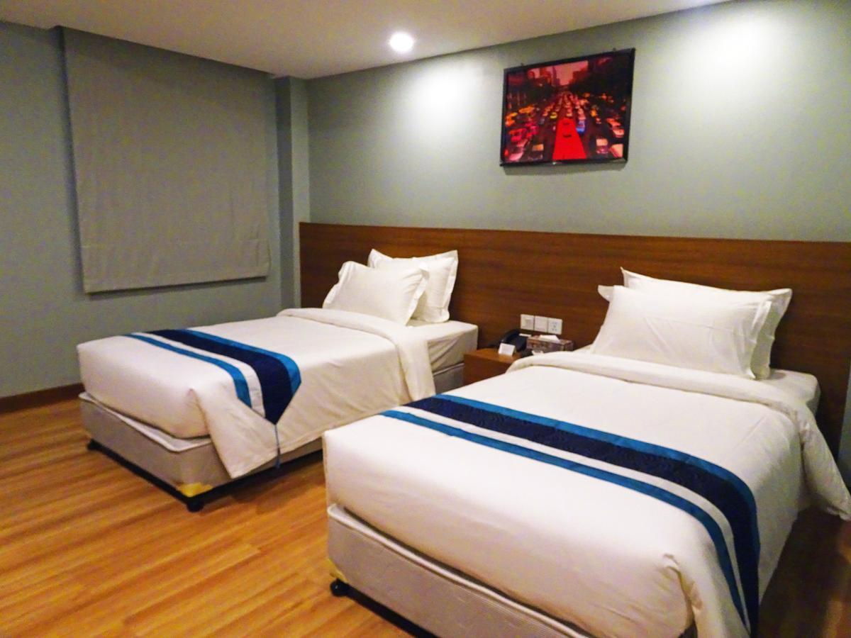 Hotel Azure Yangon Luaran gambar